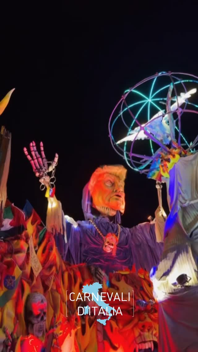 Carnevale di Sciacca 2026: il carro “Non aprite quella porta”